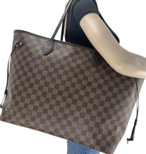 Load image into Gallery viewer, Louis Vuitton neverfull GM in damier