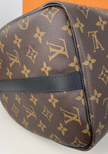 Load image into Gallery viewer, Louis Vuitton speedy 30 bandouliere world tour