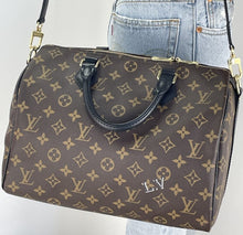 Load image into Gallery viewer, Louis Vuitton speedy 30 bandouliere world tour