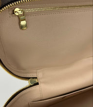 Load image into Gallery viewer, Louis Vuitton nice BB