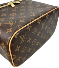 Load image into Gallery viewer, Louis Vuitton nice BB