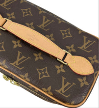 Load image into Gallery viewer, Louis Vuitton nice BB
