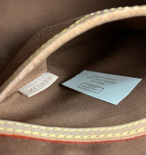 Load image into Gallery viewer, Louis Vuitton cabas piano