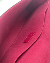 Load image into Gallery viewer, Louis Vuitton pochette felicie in monogram canvas