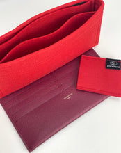 Load image into Gallery viewer, Louis Vuitton pochette felicie in monogram canvas