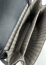 Load image into Gallery viewer, Louis Vuitton pochette metis empreinte