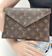 Load image into Gallery viewer, Louis Vuitton pochette kirigami large