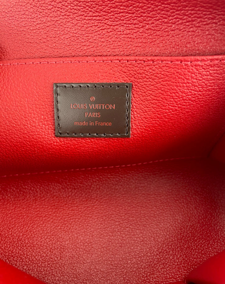 Louis Vuitton cosmetic pouch GM in damier – Lady Clara's Collection