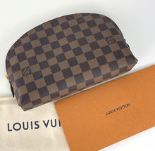 Load image into Gallery viewer, Louis Vuitton cosmetic pouch GM in damier