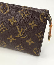 Load image into Gallery viewer, Louis Vuitton monogram pochette clutch