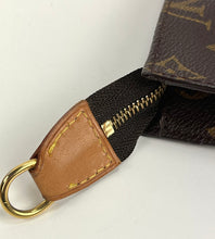 Load image into Gallery viewer, Louis Vuitton monogram pochette clutch