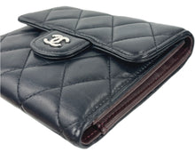 Load image into Gallery viewer, CHANEL small classic flap wallet