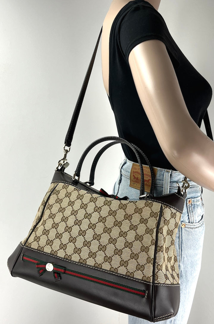25SS GUCCI LARGE TOTE BAG WITH WEB STRIPE トートバッグ gucci-black-canvas-web-stripe-