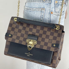 Load image into Gallery viewer, Louis Vuitton Vavin PM in ebene and noir