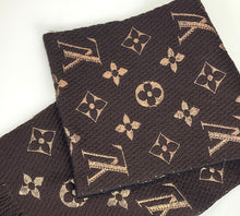 Load image into Gallery viewer, Louis Vuitton logomania shine scarf