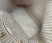 Load image into Gallery viewer, Louis Vuitton neverfull MM