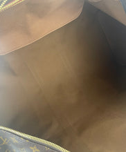 Load image into Gallery viewer, Louis Vuitton keepall bandouliere 55 in monogram