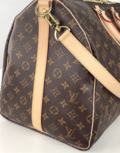 Load image into Gallery viewer, Louis Vuitton keepall bandouliere 55 in monogram
