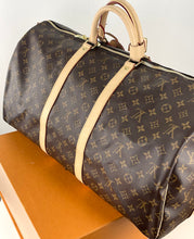 Load image into Gallery viewer, Louis Vuitton keepall bandouliere 55 in monogram