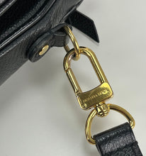 Load image into Gallery viewer, Louis Vuitton pochette metis empreinte