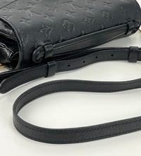 Load image into Gallery viewer, Louis Vuitton pochette metis empreinte