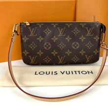 Load image into Gallery viewer, Louis Vuitton pochette accessories in monogram