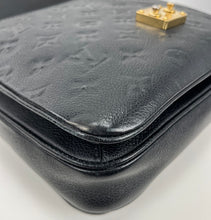 Load image into Gallery viewer, Louis Vuitton pochette metis empreinte
