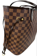 Load image into Gallery viewer, Louis Vuitton neverfull MM damier