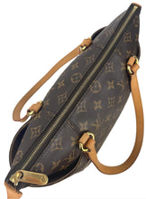 Load image into Gallery viewer, Louis Vuitton totally PM in monogram