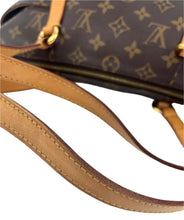 Load image into Gallery viewer, Louis Vuitton totally PM in monogram