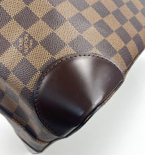 Load image into Gallery viewer, Louis Vuitton Hampstead MM