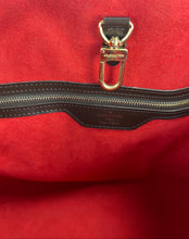 Load image into Gallery viewer, Louis Vuitton Hampstead MM