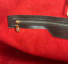 Load image into Gallery viewer, Louis Vuitton Hampstead MM