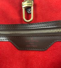 Load image into Gallery viewer, Louis Vuitton Hampstead MM