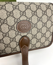 Load image into Gallery viewer, Gucci mini shoulderbag with interlocking G