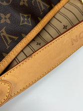 Load image into Gallery viewer, Louis Vuitton delightful GM