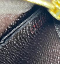 Load image into Gallery viewer, Louis Vuitton key pouch in damier ebene