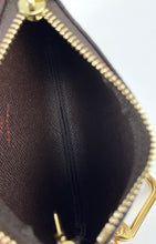 Load image into Gallery viewer, Louis Vuitton key pouch in damier ebene