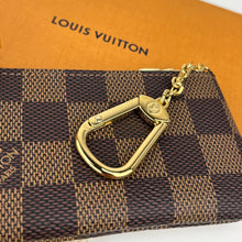 Load image into Gallery viewer, Louis Vuitton key pouch in damier ebene