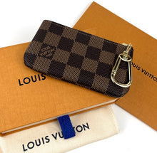 Load image into Gallery viewer, Louis Vuitton key pouch in damier ebene