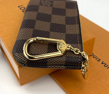 Load image into Gallery viewer, Louis Vuitton key pouch in damier ebene