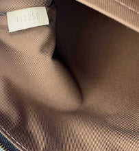 Load image into Gallery viewer, Louis Vuitton Etui Voyage MM