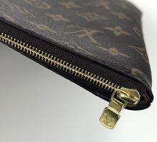 Load image into Gallery viewer, Louis Vuitton Etui Voyage MM