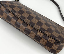 Load image into Gallery viewer, Louis Vuitton pochette accessories in damier ebene canvas