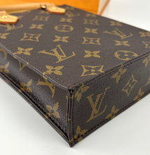 Load image into Gallery viewer, Louis Vuitton petit sac plat