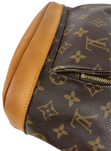Load image into Gallery viewer, Louis Vuitton Montsouris MM