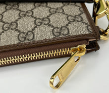 Load image into Gallery viewer, Gucci interlocking G jacquard zipped wristlet pouch