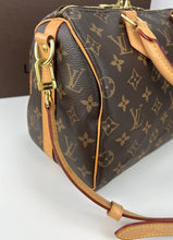 Load image into Gallery viewer, Louis Vuitton Speedy 25 bandouliere monogram