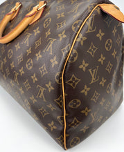 Load image into Gallery viewer, Louis Vuitton speedy 40 in monogram
