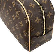 Load image into Gallery viewer, Louis Vuitton toiletry 25 in monogram canvas